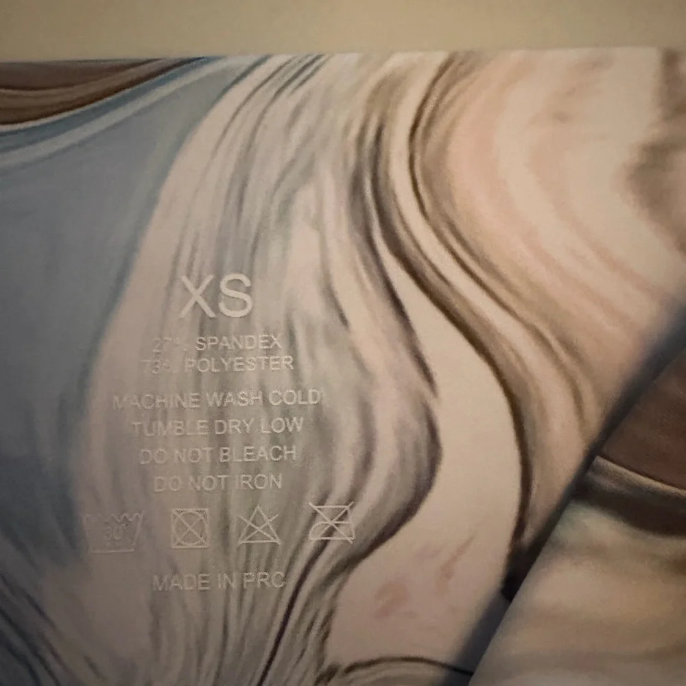 Swirl Pattern Bikini Bottom - Picture 2 of 3